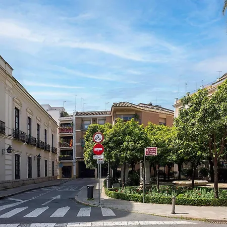 Apartament Genteel Plaza De Doblas